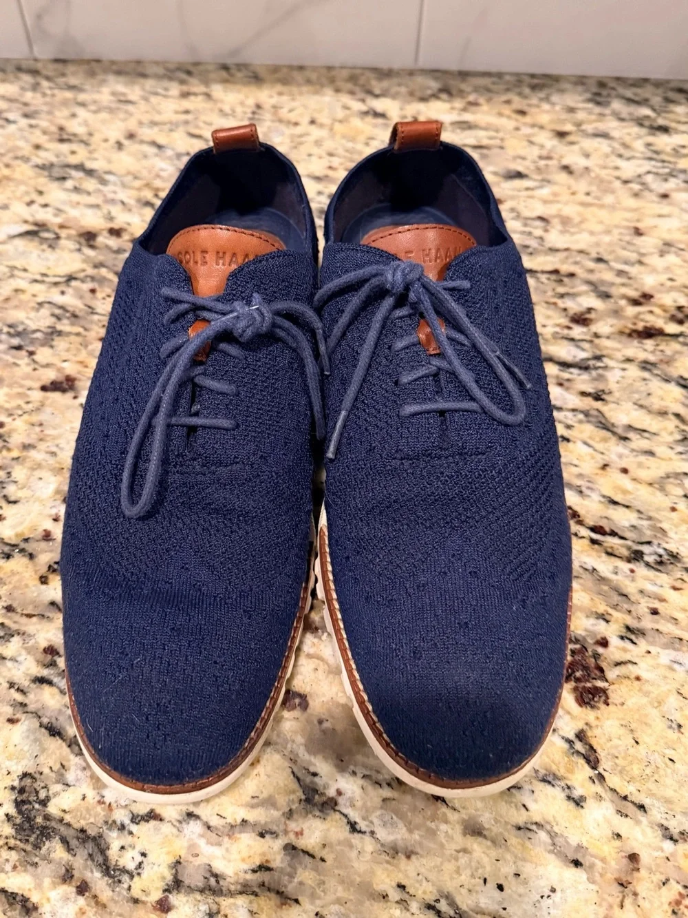 Cole Haan Men's Navy Knit Casual Oxford size 9.5